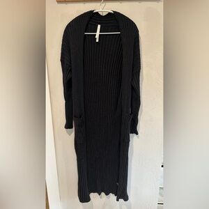 Aritzia Babaton Black Ribbed Knit long Cardigan